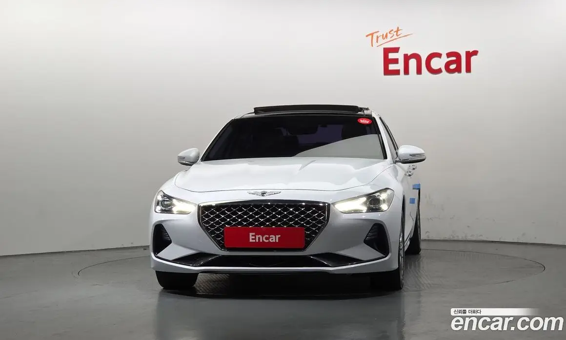 Genesis G70 2019 2.2 автомат (гидро), фото 3 Genesis G70 2019 2.2 автомат (гидро), фото 3