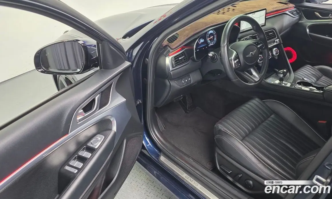 Genesis G70 2021 2.0 автомат (гидро), фото 19 Genesis G70 2021 2.0 автомат (гидро), фото 19
