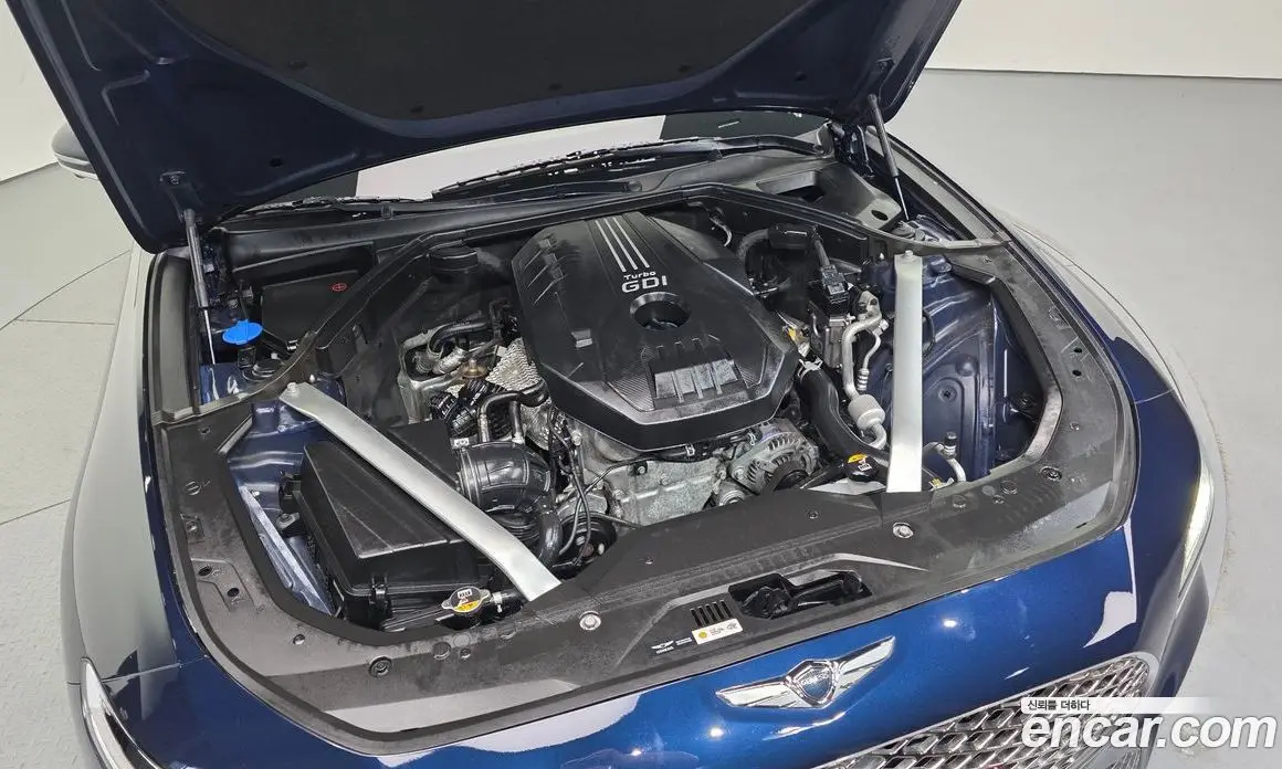 Genesis G70 2021 2.0 автомат (гидро), фото 6 Genesis G70 2021 2.0 автомат (гидро), фото 6