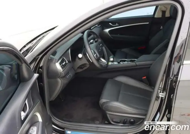 Genesis G70 2024 2.5 автомат (гидро), миниатюра 4