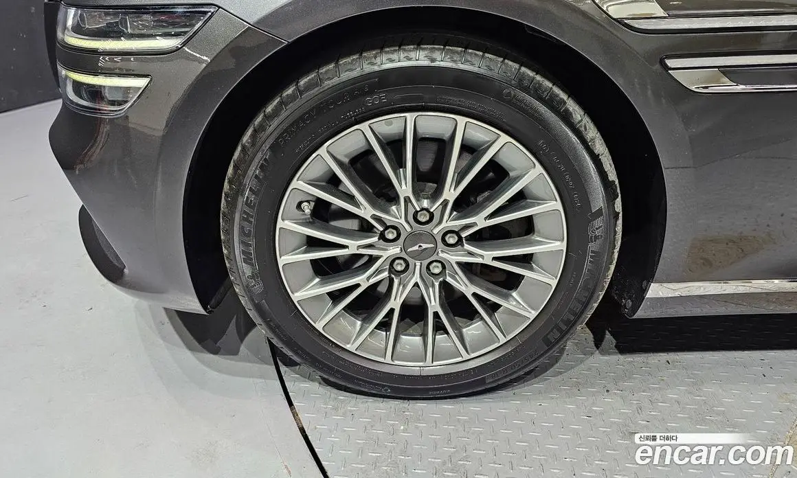 Genesis G80 2022 2.5 автомат (гидро), фото 5 Genesis G80 2022 2.5 автомат (гидро), фото 5