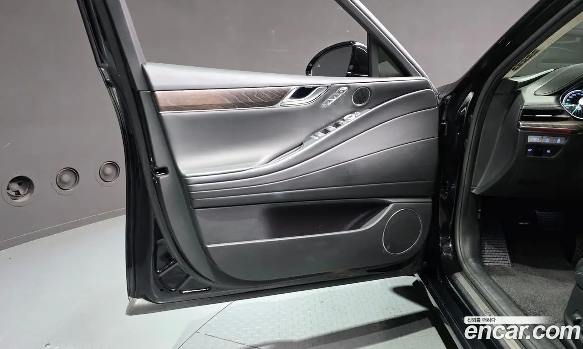 Genesis G80 2022 3.5 автомат (гидро), фото 14 Genesis G80 2022 3.5 автомат (гидро), фото 14