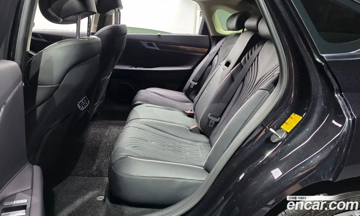 Genesis G80 2022 3.5 автомат (гидро), фото 17 Genesis G80 2022 3.5 автомат (гидро), фото 17