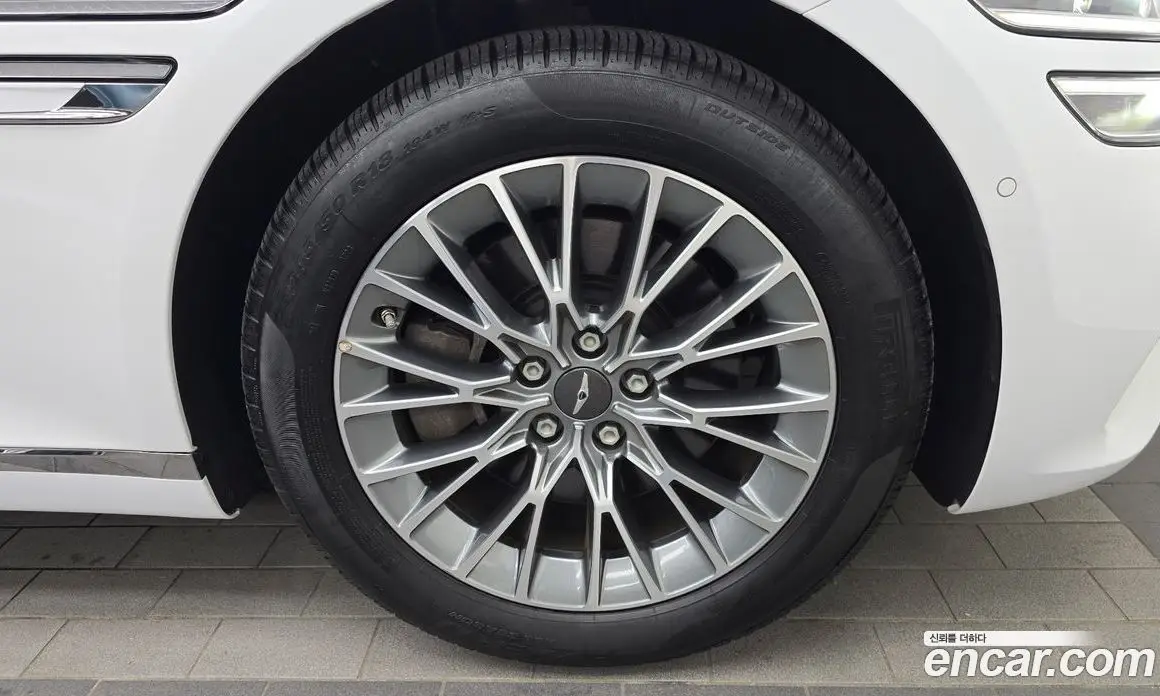 Genesis G80 2023 2.5 автомат (гидро), фото 7 Genesis G80 2023 2.5 автомат (гидро), фото 7