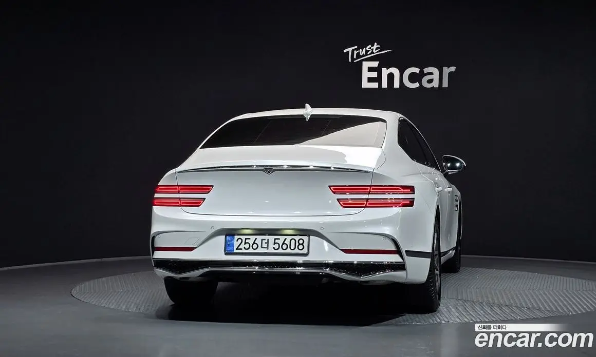 Genesis G80 2024 2.5 автомат (гидро), фото 4