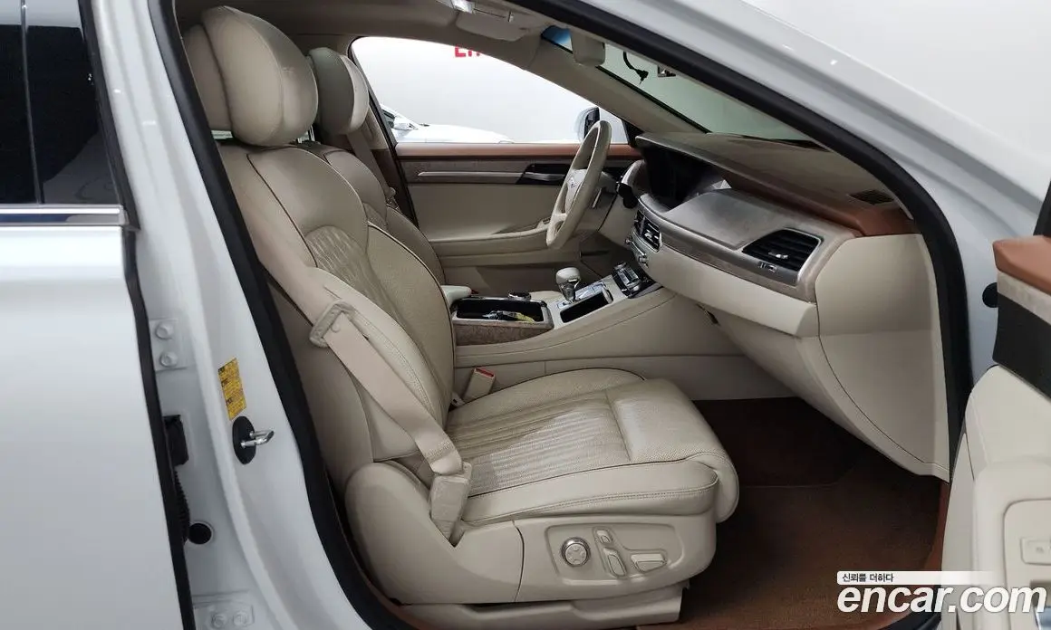 Genesis G90 2020 3.8 автомат (гидро), фото 16 Genesis G90 2020 3.8 автомат (гидро), фото 16