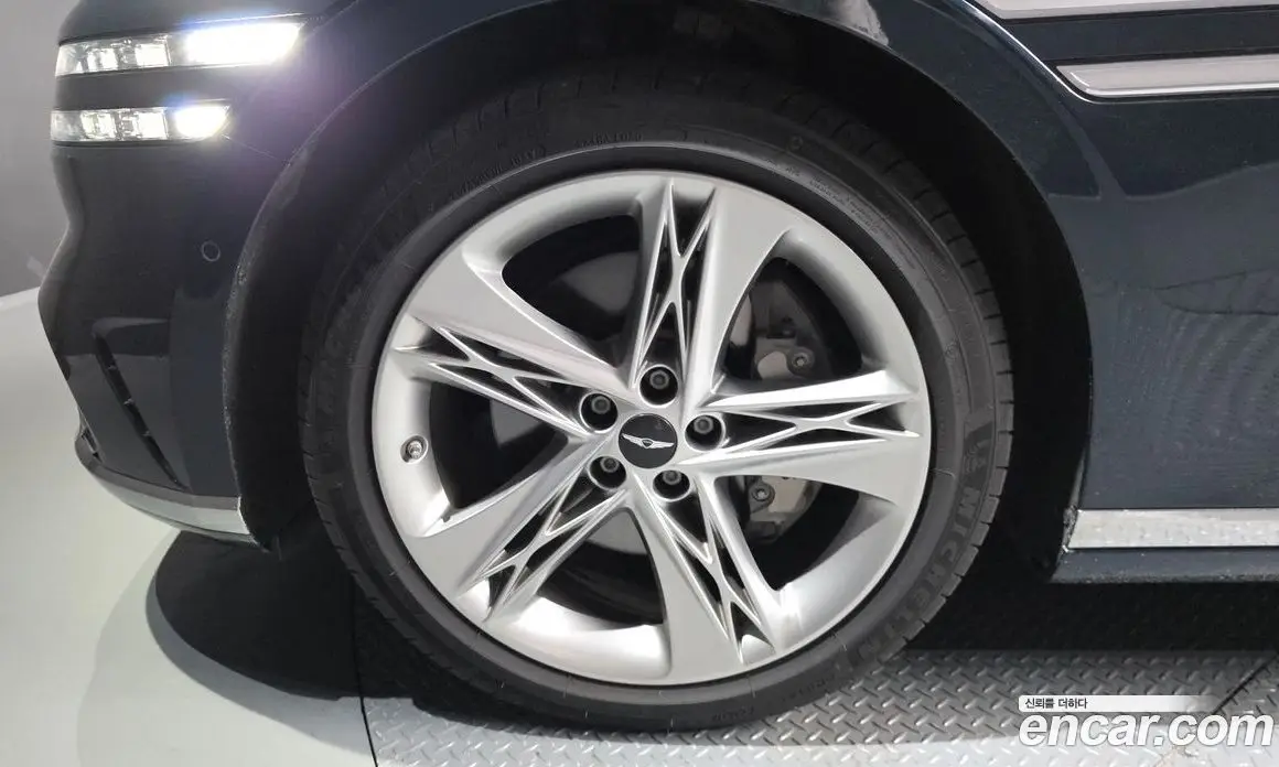 Genesis G90 2022 3.5 автомат (гидро), фото 5 Genesis G90 2022 3.5 автомат (гидро), фото 5