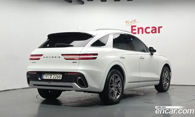 Genesis GV70 2022 2.5 автомат (гидро), миниатюра 2