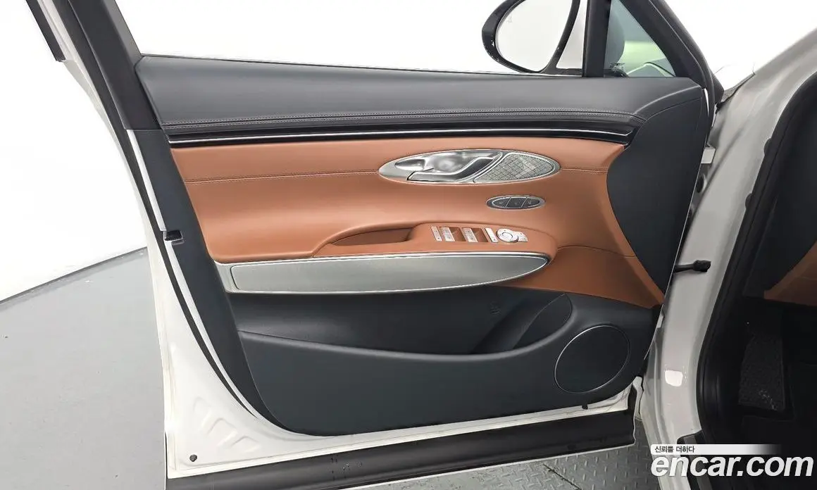 Genesis GV70 2022 2.5 автомат (гидро), фото 14