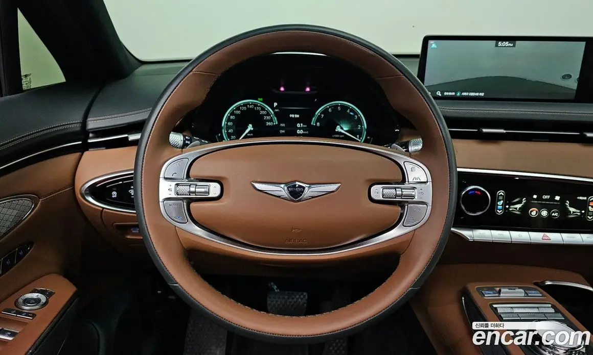 Genesis GV70 2023 2.5 автомат (гидро), фото 19 Genesis GV70 2023 2.5 автомат (гидро), фото 19