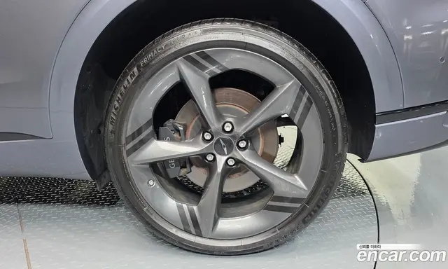 Genesis GV70 2024 2.5 автомат (гидро), миниатюра 6