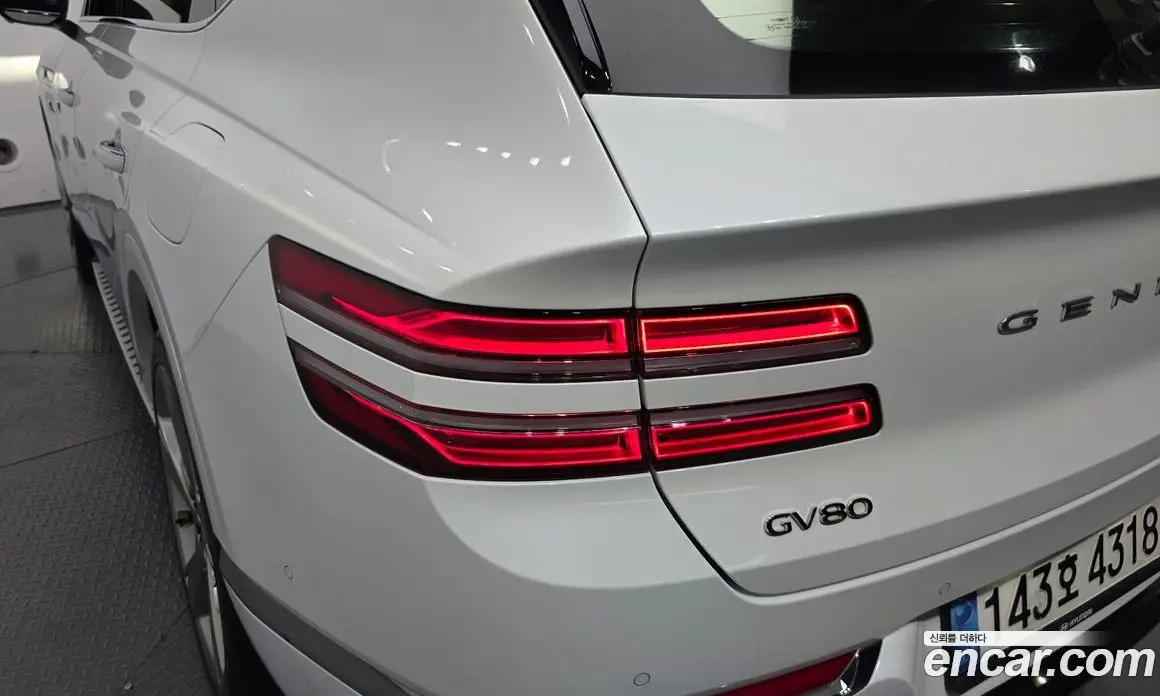 Genesis GV80 2022 2.5 автомат (гидро), фото 9 Genesis GV80 2022 2.5 автомат (гидро), фото 9