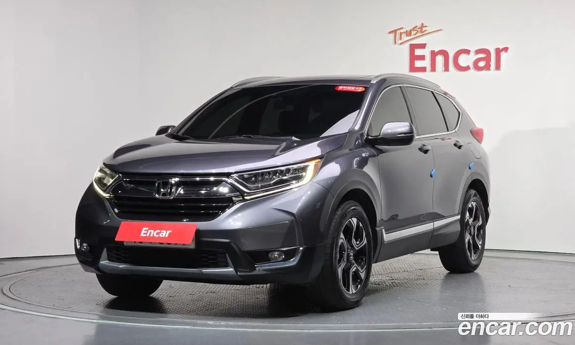 Honda CR-V 2017 1.5 автомат (гидро), фото 1 Honda CR-V 2017 1.5 автомат (гидро), фото 1
