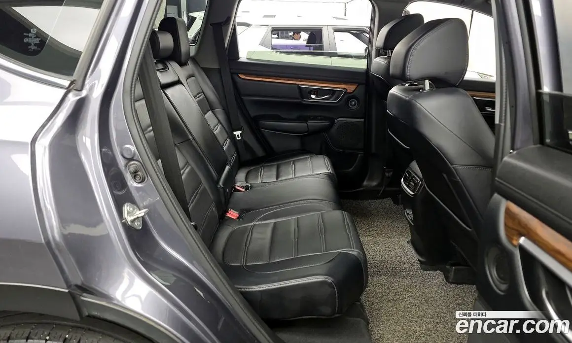 Honda CR-V 2017 1.5 автомат (гидро), фото 17 Honda CR-V 2017 1.5 автомат (гидро), фото 17