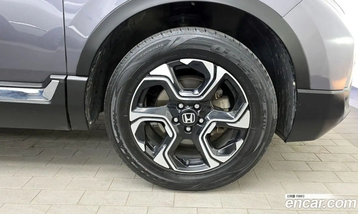 Honda CR-V 2017 1.5 автомат (гидро), фото 7 Honda CR-V 2017 1.5 автомат (гидро), фото 7