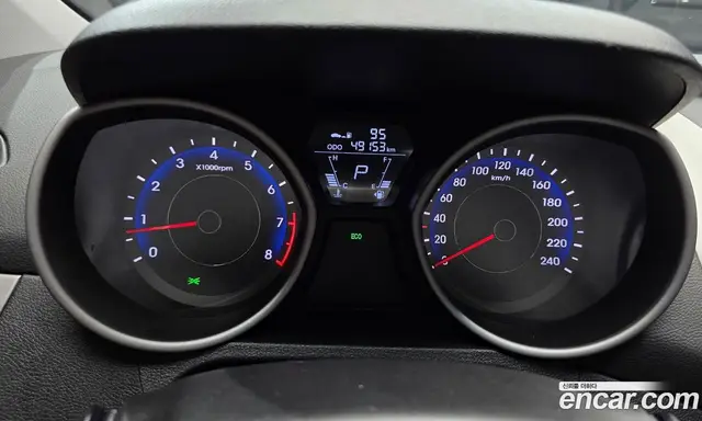 Hyundai Avante 2011 1.6 автомат (гидро), миниатюра 11