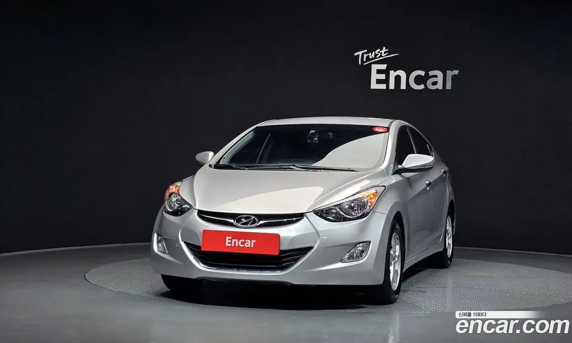 Hyundai Avante 2011 1.6 автомат (гидро), фото 3