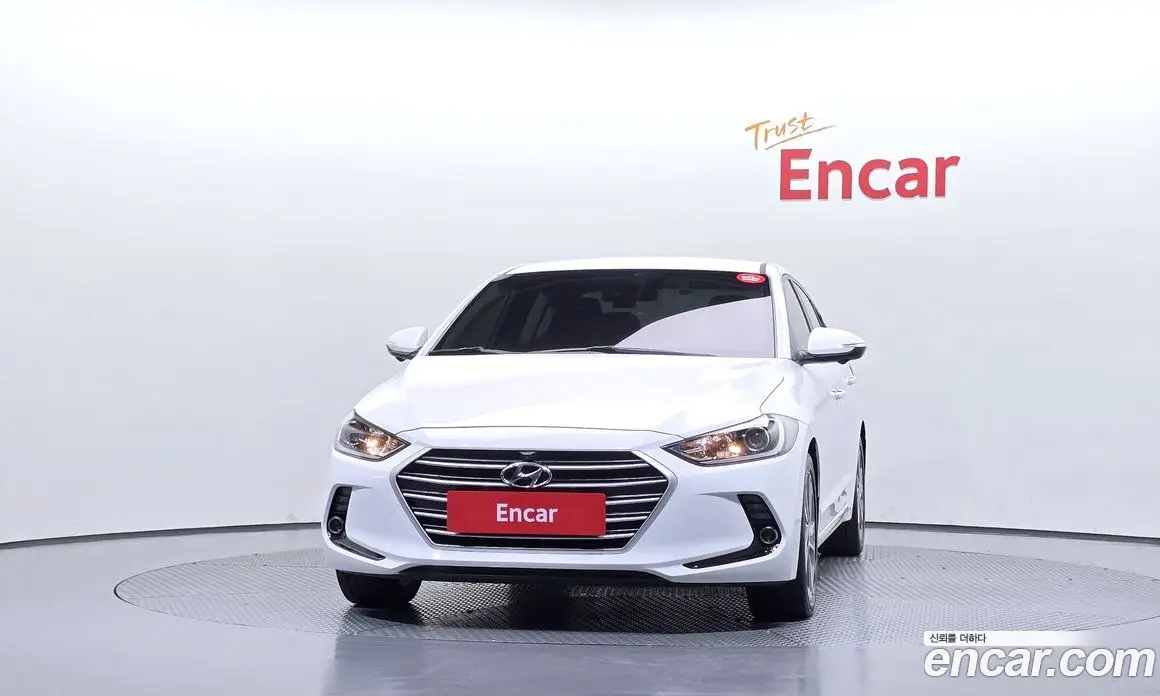 Hyundai Avante 2018 1.6 автомат (гидро), фото 3 Hyundai Avante 2018 1.6 автомат (гидро), фото 3