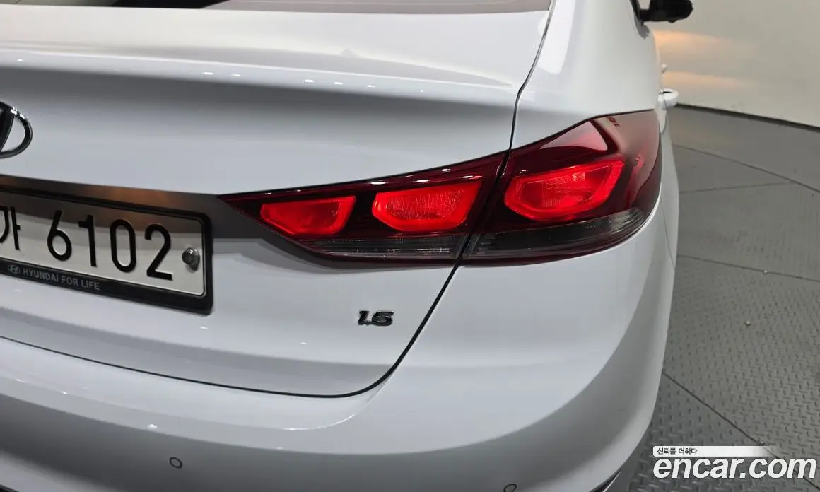 Hyundai Avante 2018 1.6 автомат (гидро), фото 9 Hyundai Avante 2018 1.6 автомат (гидро), фото 9