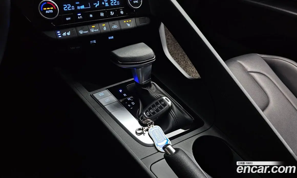 Hyundai Avante 2020 1.6 автомат (гидро), фото 11