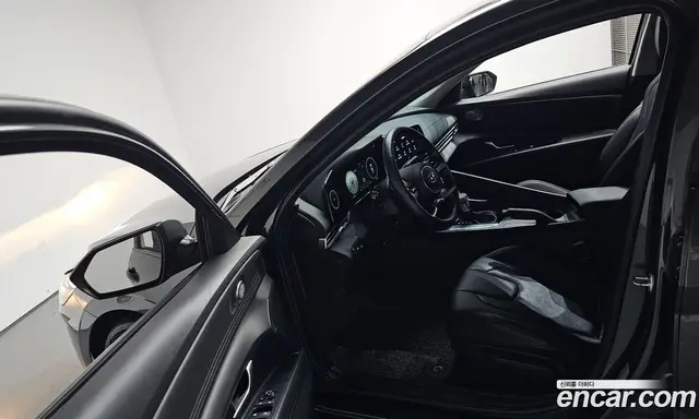 Hyundai Avante 2020 1.6 автомат (гидро), миниатюра 12