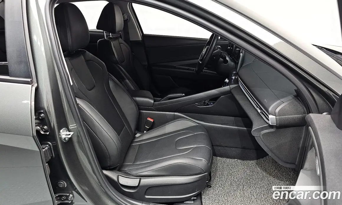 Hyundai Avante 2020 1.6 автомат (гидро), фото 15