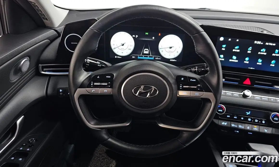 Hyundai Avante 2020 1.6 автомат (гидро), фото 18