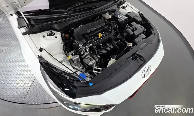 Hyundai Avante 2020 1.6 автомат (гидро), миниатюра 6