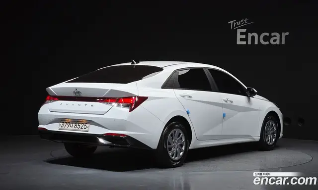 Hyundai Avante 2021 1.6 автомат (гидро), миниатюра 2
