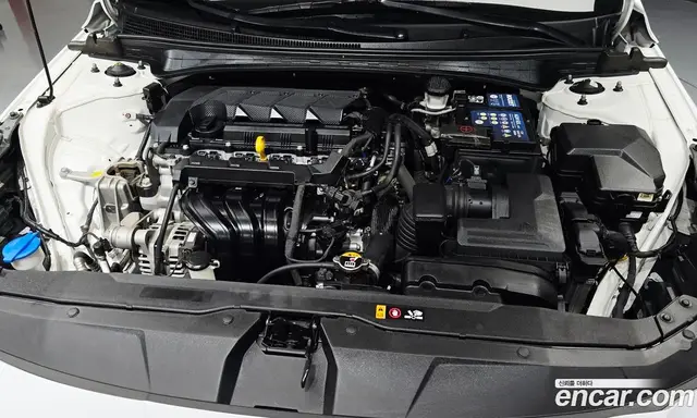 Hyundai Avante 2021 1.6 автомат (гидро), миниатюра 6