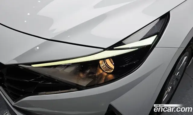 Hyundai Avante 2021 1.6 автомат (гидро), миниатюра 8