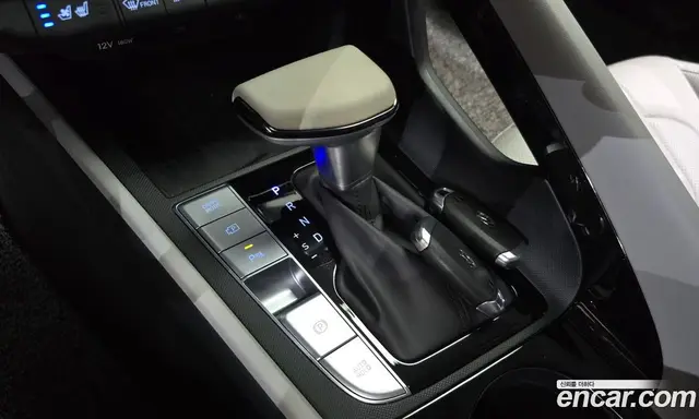 Hyundai Avante 2022 1.6 автомат (гидро), миниатюра 11 Hyundai Avante 2022 1.6 автомат (гидро), миниатюра 11