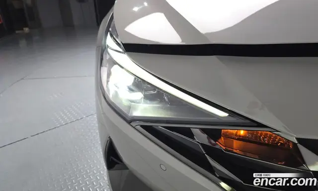 Hyundai Avante 2022 1.6 автомат (гидро), миниатюра 7 Hyundai Avante 2022 1.6 автомат (гидро), миниатюра 7