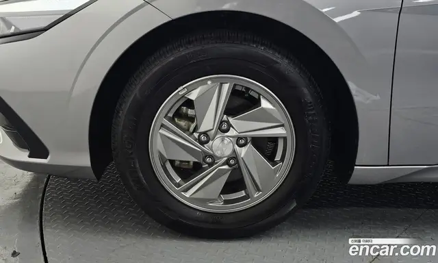 Hyundai Avante 2025 1.6 автомат (гидро), миниатюра 5 Hyundai Avante 2025 1.6 автомат (гидро), миниатюра 5
