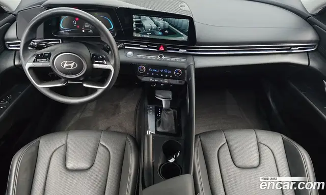 Hyundai Avante 2025 1.6 автомат (гидро), миниатюра 10 Hyundai Avante 2025 1.6 автомат (гидро), миниатюра 10