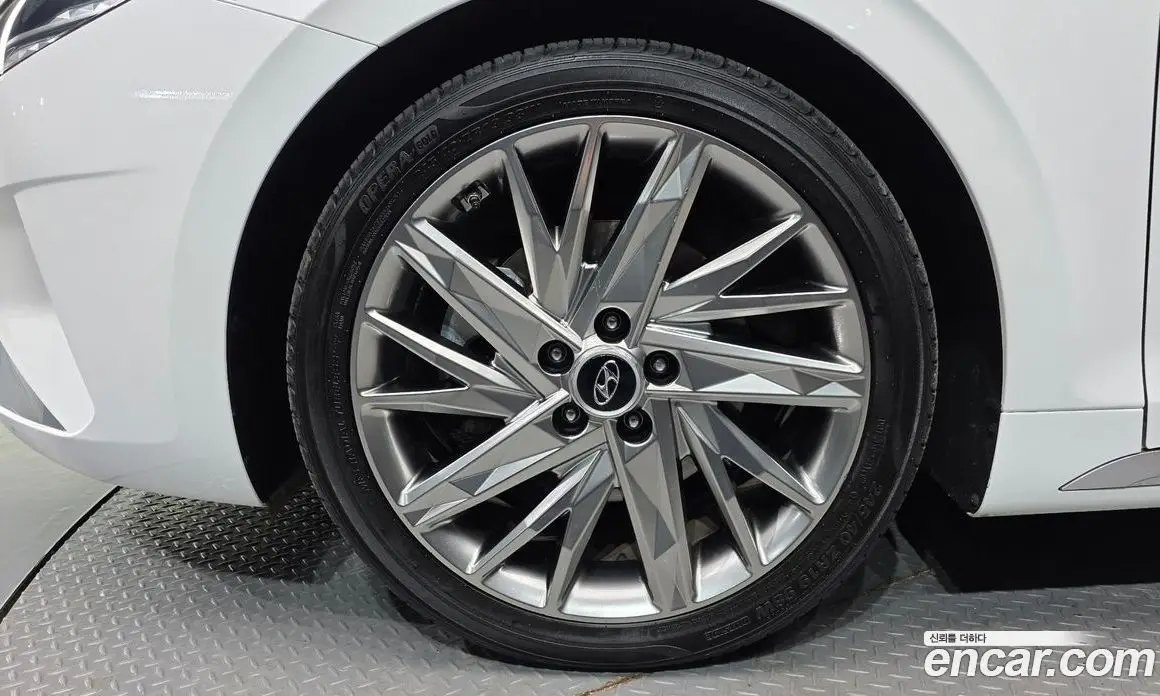 Hyundai Grandeur 2020 2.5 автомат (гидро), фото 5