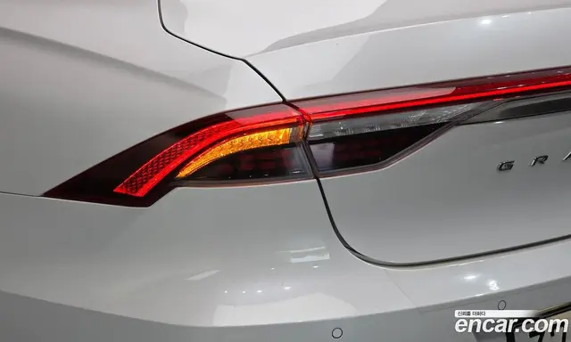 Hyundai Grandeur 2020 2.5 автомат (гидро), миниатюра 9