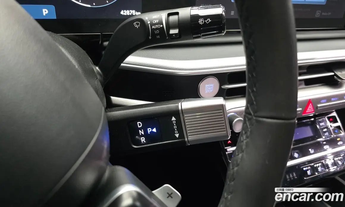 Hyundai Grandeur 2023 2.5 автомат (гидро), фото 12