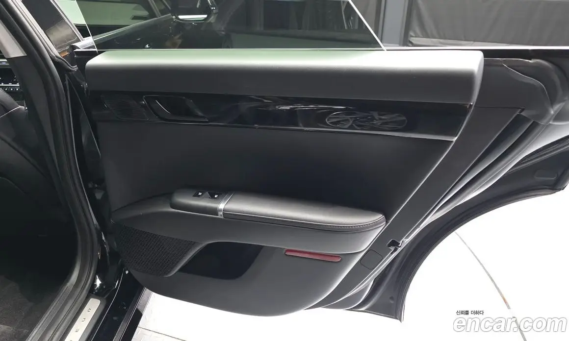 Hyundai Grandeur 2023 2.5 автомат (гидро), фото 15