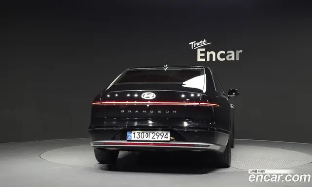 Hyundai Grandeur 2023 2.5 автомат (гидро), миниатюра 4
