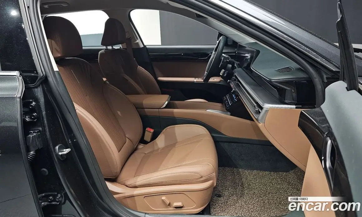 Hyundai Grandeur 2024 2.5 автомат (гидро), фото 16