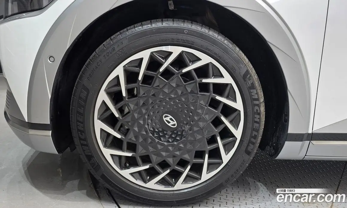 Hyundai Ioniq 5 2024 0.1 автомат (гидро), фото 5