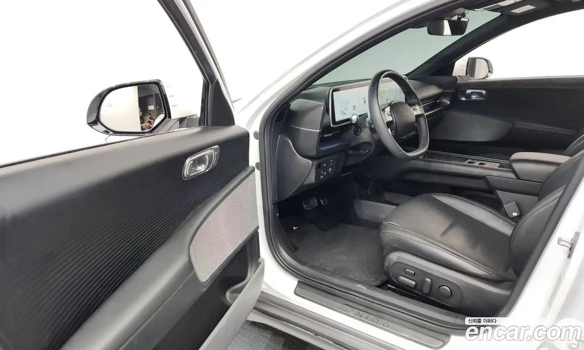 Hyundai Ioniq 6 2022 0.1 автомат (гидро), фото 13
