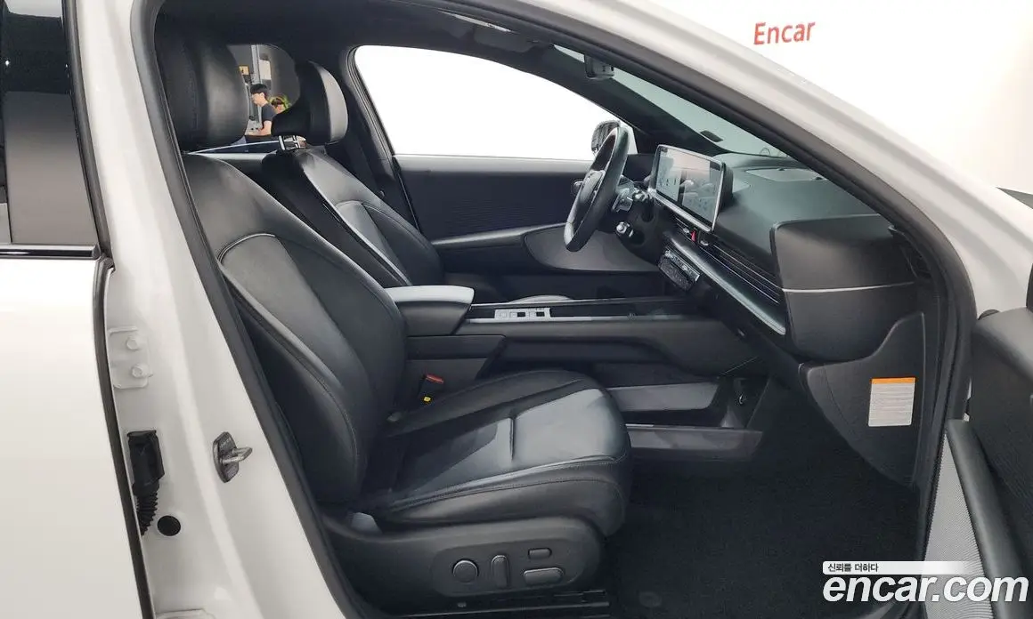 Hyundai Ioniq 6 2022 0.1 автомат (гидро), фото 16