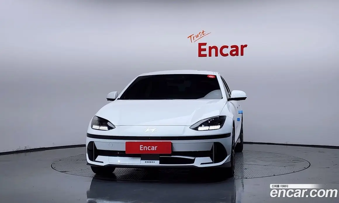 Hyundai Ioniq 6 2022 0.1 автомат (гидро), фото 3
