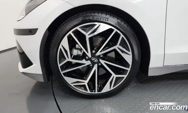 Hyundai Ioniq 6 2022 0.1 автомат (гидро), миниатюра 5