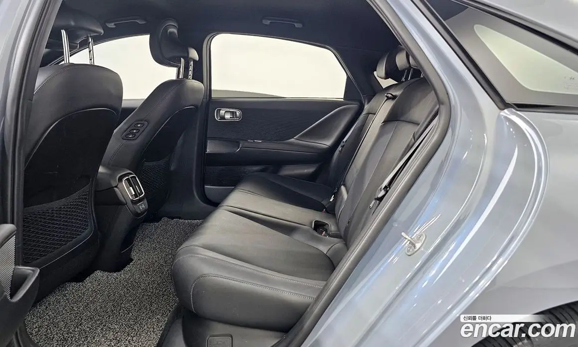 Hyundai Ioniq 6 2023 0.1 автомат (гидро), фото 16