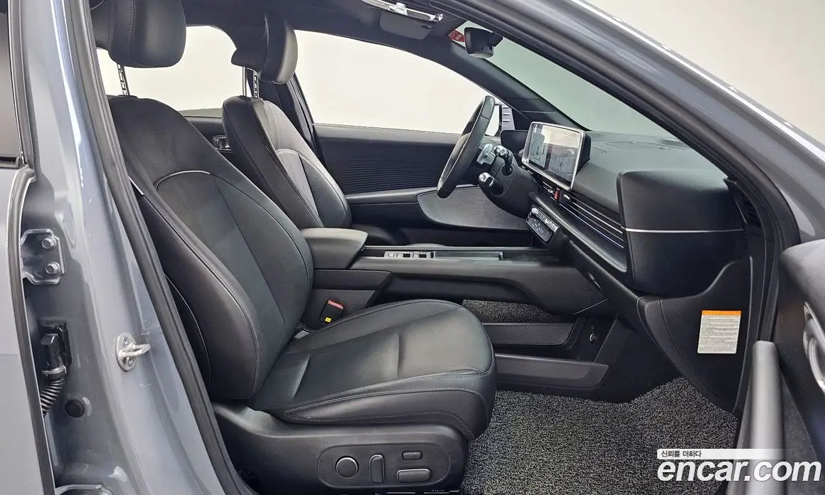 Hyundai Ioniq 6 2023 0.1 автомат (гидро), фото 17
