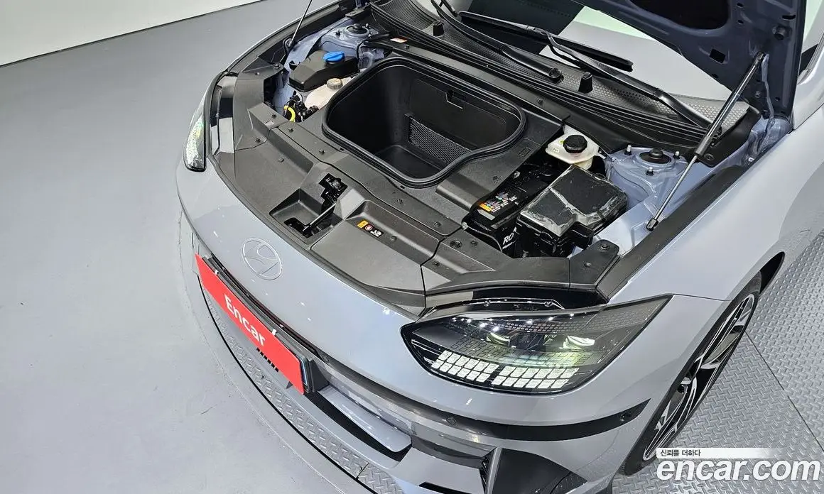 Hyundai Ioniq 6 2023 0.1 автомат (гидро), фото 6