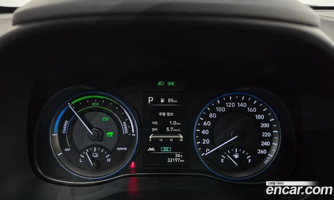 Hyundai Kona 2022 1.6 автомат (гидро), фото 11